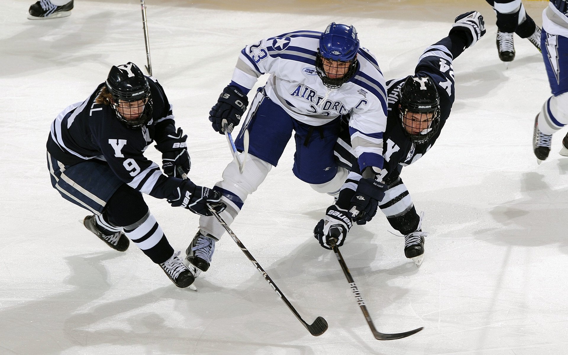足球联赛最佳进球评选
